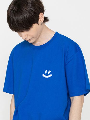 Unisex] Spray Small Drawing Smile T-Shirt - GRAVER - Modalova