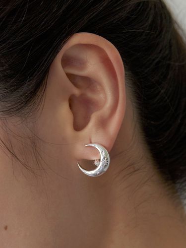 Silver 925) Twinkle New Moon Ear Jacket Earrings - TATIANA - Modalova