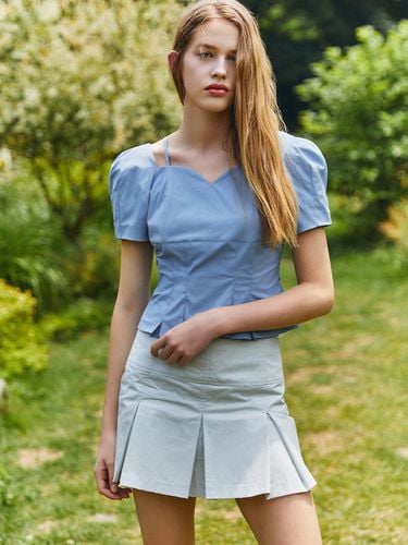 Pleated Heart Blouse_Baby Blue - LETQSTUDIO - Modalova