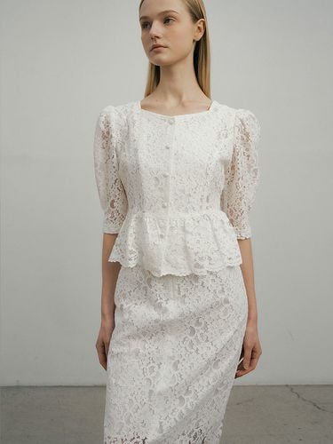 Sopia Laced Dress - Lucirzu - Modalova