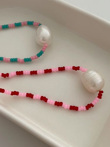 Two-Tone Beads Necklace - OUI SAY YES! - Modalova