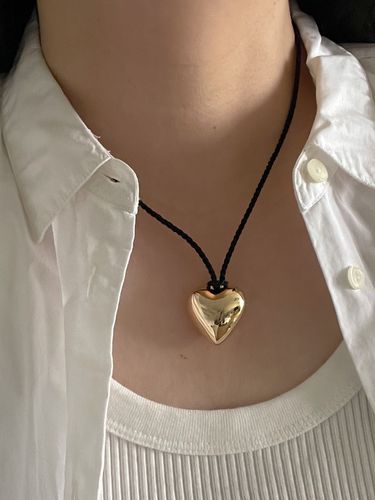 Rope Heart Necklace - OUI SAY YES! - Modalova