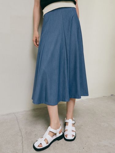 Maxi Flared Denim Skirt_Blue - YAN13 - Modalova