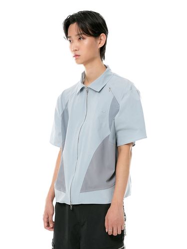 Panel Half Shirts_Blue Grey - ANOTHERYOUTH - Modalova