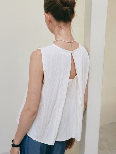 Minimal Back Slit Sleeveless - YAN13 - Modalova