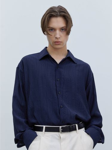 Summer Pleats Overfit Shirt (Navy) - Trip LE Sens - Modalova