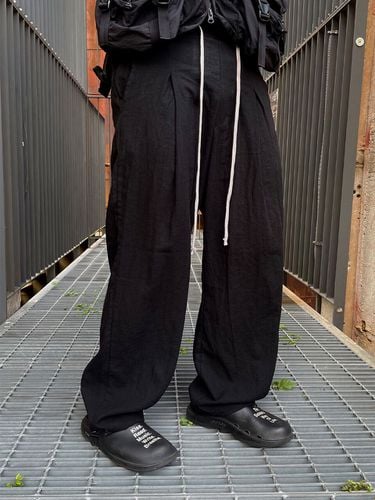 Wide Balloon Linen Pants_Black - CLACO - Modalova