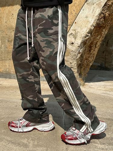 Cotton Twin Side Line Zipper Pants_Camo - CLACO - Modalova