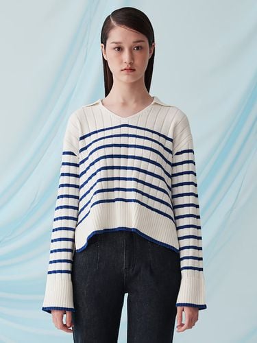 Stripe Collar Knit Pullover - kuho plus - Modalova