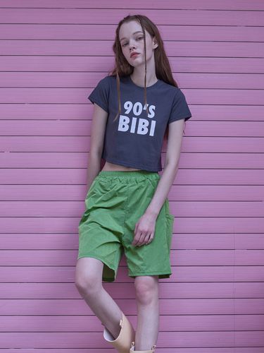 BIBI Printing Crop T-shirt _Charcoal - 320SHOWROOM - Modalova