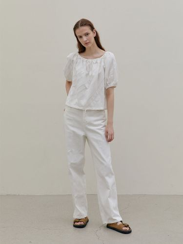 Denim Pants (White) - OVEOF - Modalova