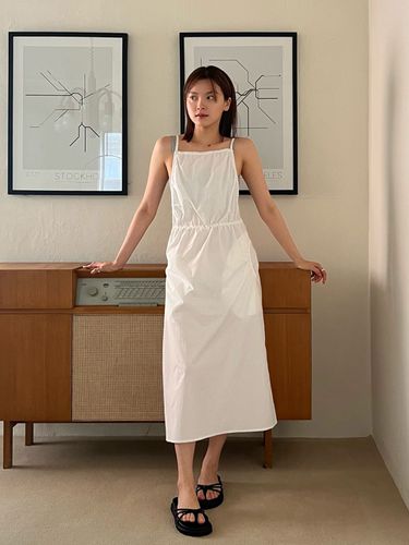 Drawstring Backless Dress_White - ahwe - Modalova