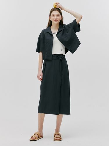 Alee Wrap Skirt_Dark Navy - OSTKAKA - Modalova