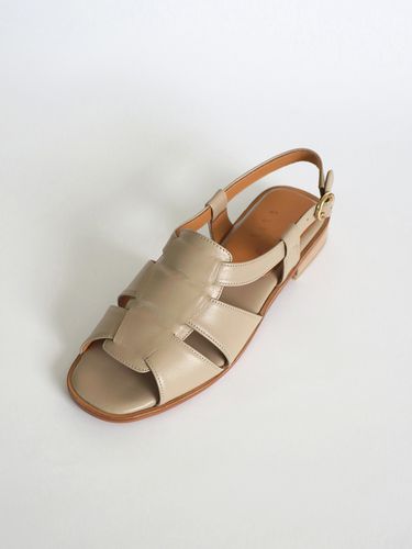 Open-Toe Fisherman Sandals_Ecru - heenn - Modalova