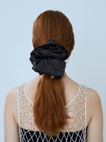 Cloud Shirring Scrunchie_Black - mellotory - Modalova