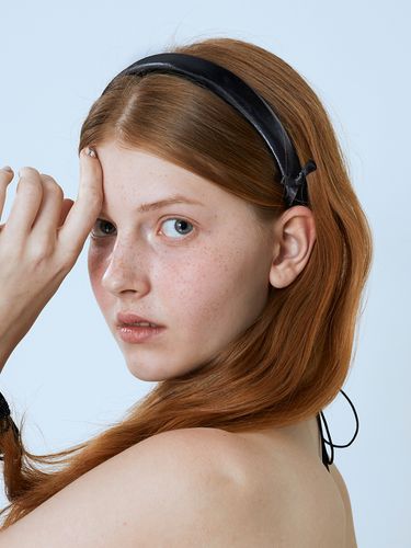 Side Ribbon Hairband_Black - mellotory - Modalova