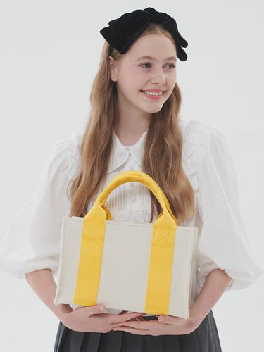 You Tote Bag S (Yellow) - RUE D’EUGENIE - Modalova