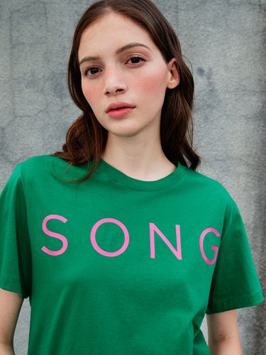 Love Song Half Sleeve T-shirt_Green - SORRY TOO MUCH LOVE - Modalova