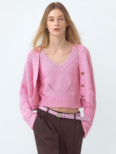 Loose Cropped Knit Cardigan (Pink) - MAGJAY - Modalova