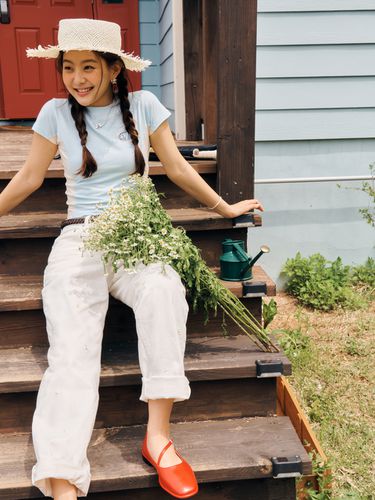 Daisy Straight Flower Denim Pants_White - DAISY SYNDROME - Modalova