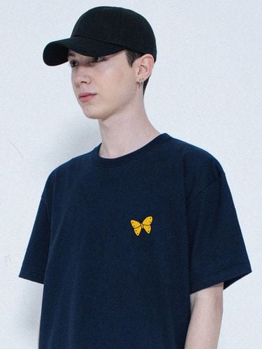 Butterfly Drawing Short Sleeve T-shirt_Navy - GRAVER - Modalova