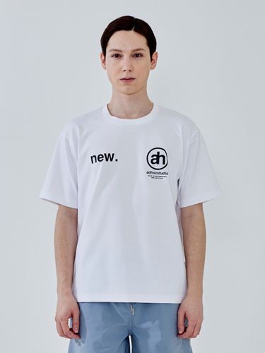 Logo Artwork T-Shirt _ White - ADHOC - Modalova