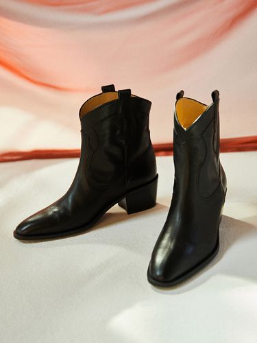 Western Boots_Black - COMME SE-A - Modalova