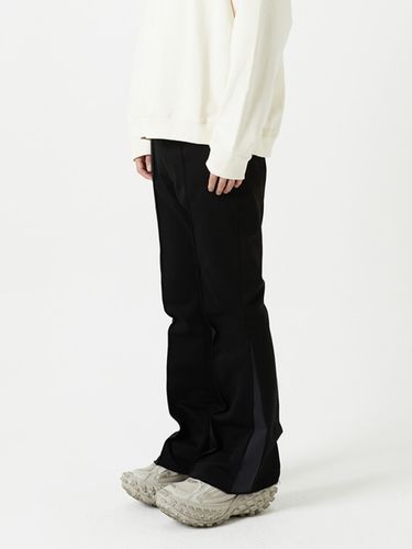 Wide Flare Pants _ Black - FUTURE LAB - Modalova