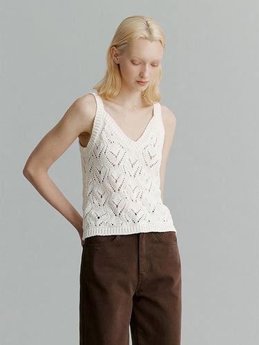 Crochet Sleeveless Knit Top - THE RYE - Modalova