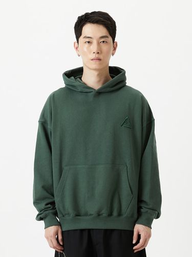 Embossed Logo Hoodie _ Green - FUTURE LAB - Modalova