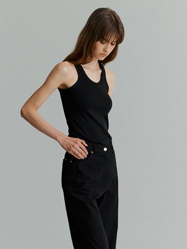 Ribbed U-neck Sleeveless Top _Black - THE RYE - Modalova