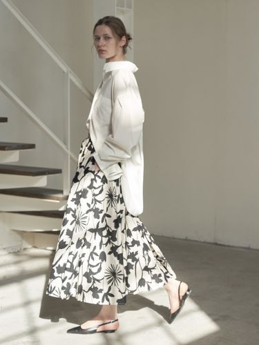 Flower Volume Long Skirt_Big Pattern - MOMET - Modalova