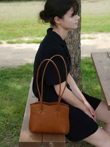 Posy Shoulder Bag _ Tan - AT MY FINGERTIP - Modalova