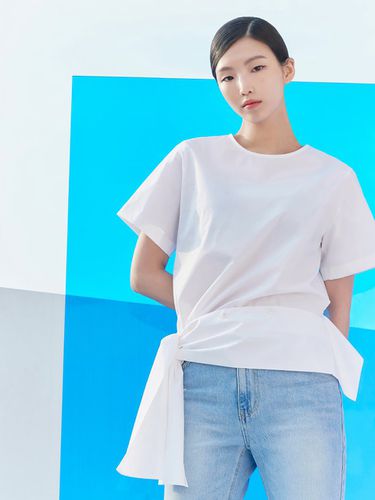 Unbalanced Hem-line Blouse _White - kuho plus - Modalova