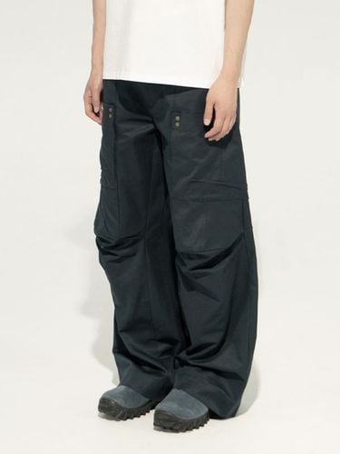 MFG Pants_Navy - FUTURE LAB - Modalova