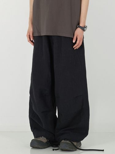 Field Pants_Black - FUTURE LAB - Modalova