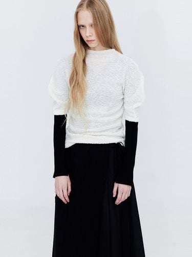 Boucle Half Neck T-shirt - WNDERKAMMER - Modalova