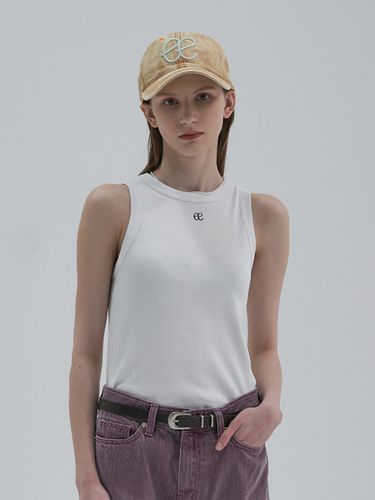 Essential Sleeveless Top_White - ELLIOTI - Modalova