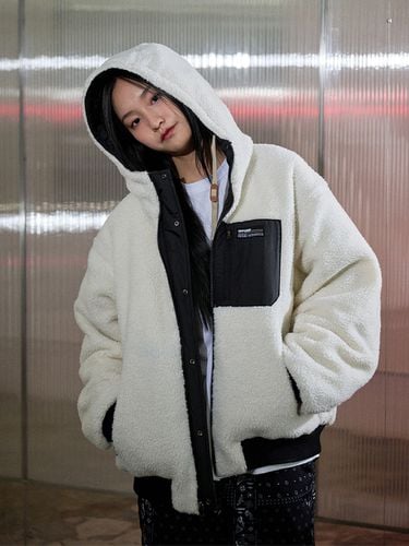 Reversible Sherpa Hood Jumper_Black - OFFGRID - Modalova