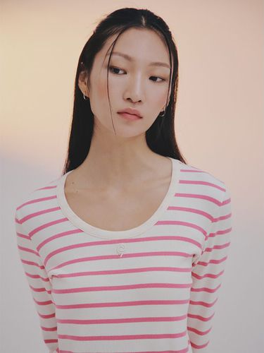 Essential Striped T-shirt - Pink - kuho plus - Modalova