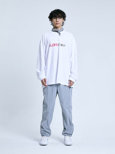 RLOVEUTION Long Sleeve T-Shirt () - GRFTONMIND - Modalova