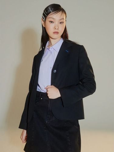 Signature Regular Fit Jacket_Black - kuho plus - Modalova