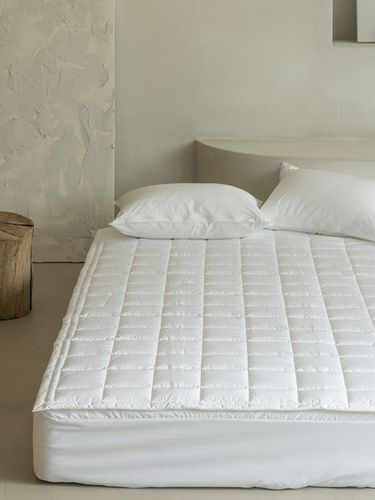 Allergy Care Hotel Style Mattress Pad - DECOVIEW - Modalova