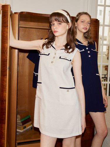 Classic Sailor Dress - SALON DE YOHN - Modalova