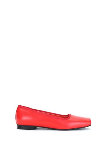 Ballet Toe Flat Shoes (Red) - THREE TO EIGHTY - Modalova