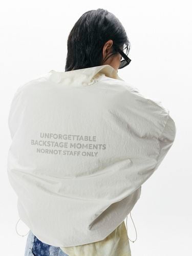 Over Fit Backstage Windbreaker _ Creamy White - NORNOT - Modalova