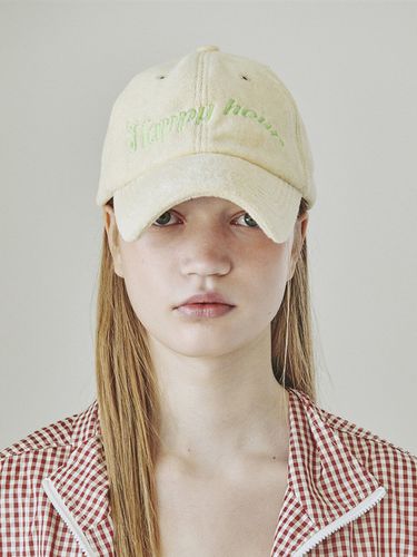 Terry Ball Cap Butter - FUNFROMFUN - Modalova