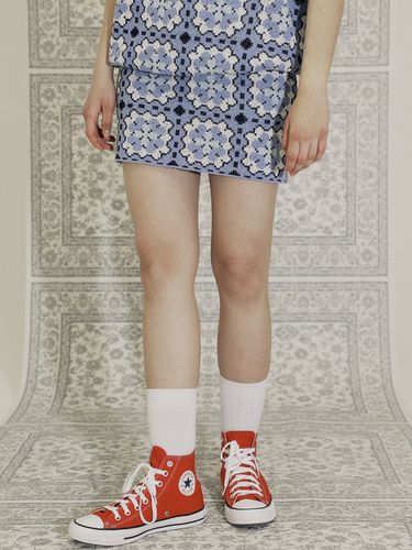 Granny Square Knit Mini Skirt_Very Peri - MSKN2ND - Modalova