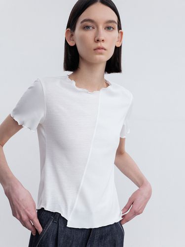 Lettuce Hem Asymmetric Top - RE RHEE - Modalova