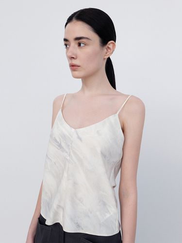 Marble Cami Top - RE RHEE - Modalova